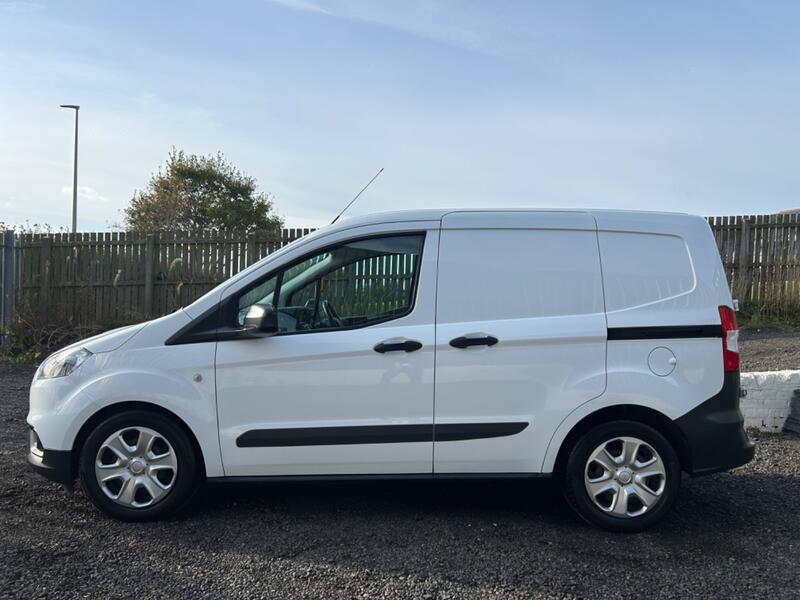 FORD TRANSIT COURIER 1.5 TDCi Trend 2019